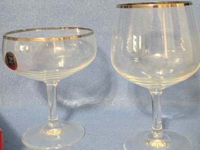 24 pc. Platinum-rimmed Stemware