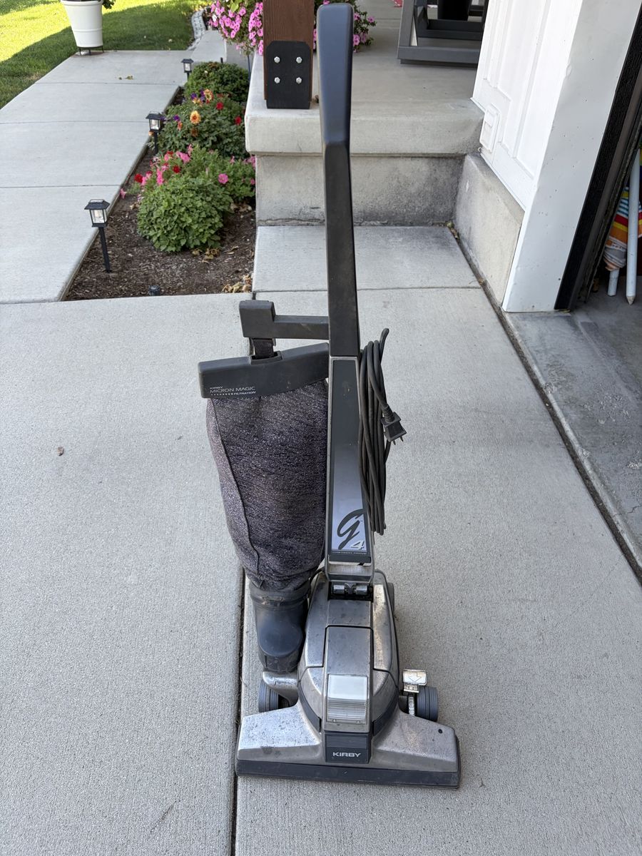 Kirby Generation 4 (G4) Tech Drive Upright Vacuum Cleaner - Bagged