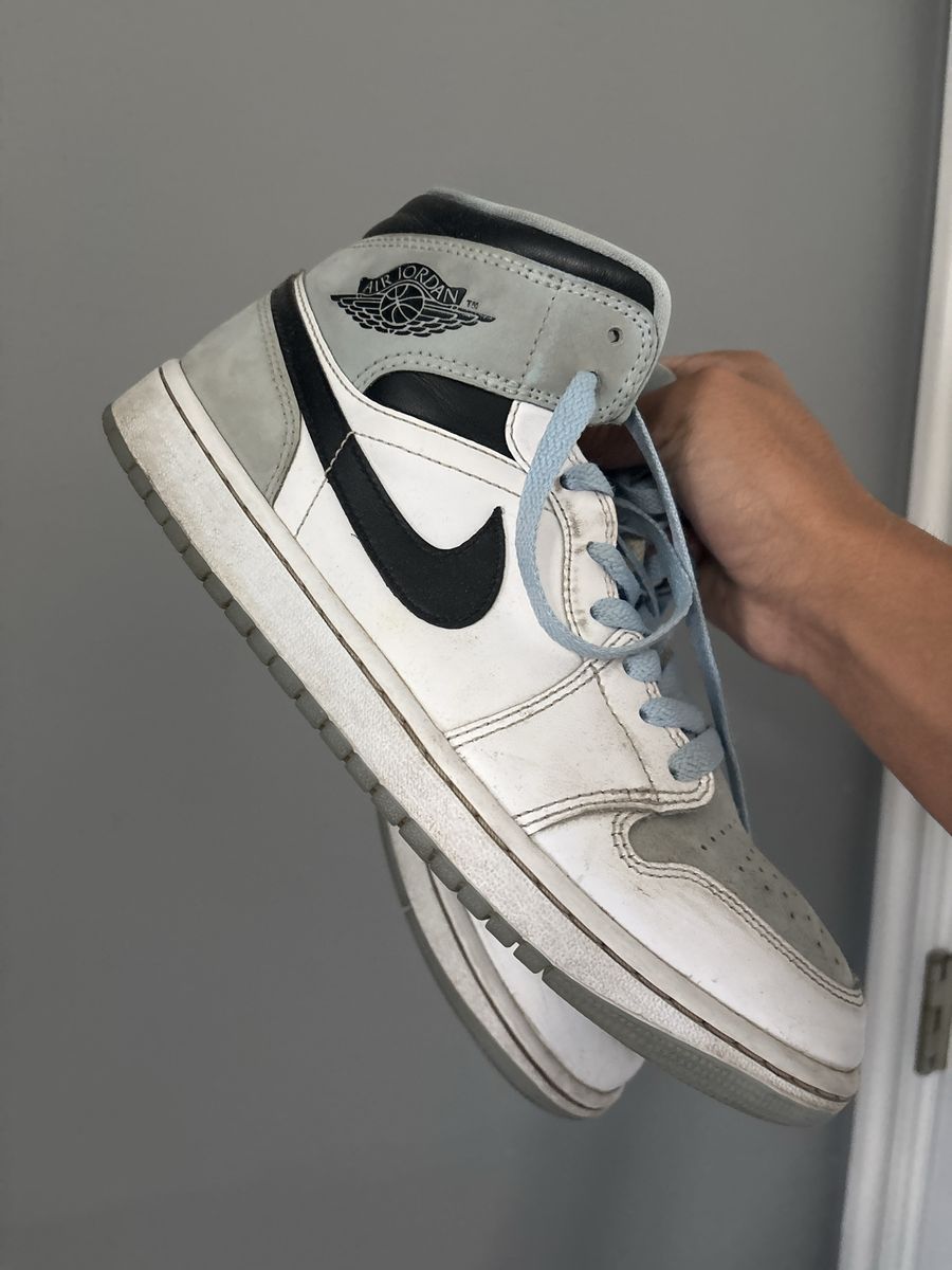 Nike Air Jordan 1 Mid White Light Smoke Grey Black Blue Laces Men's Size 10.5 High Top Sneakers