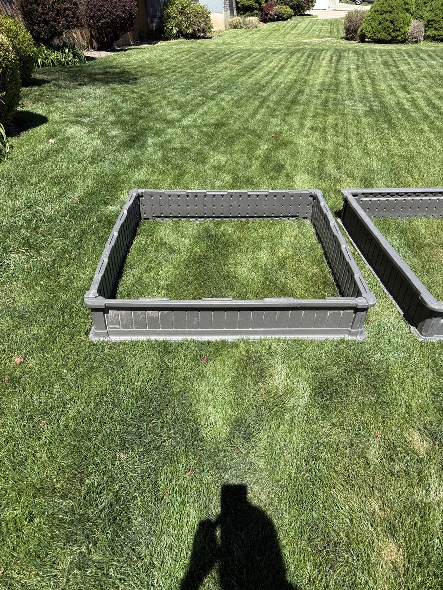 Pair of Garden beds