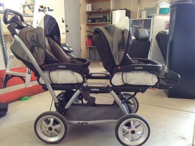 Peg Perego Duette Double Stroller - Reversible Seats, Tandem Design, Gray/Black