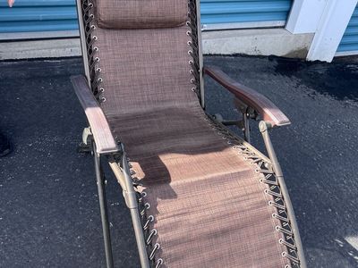 Lounge chair