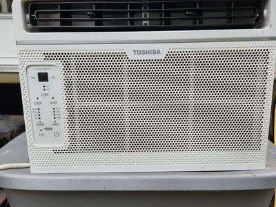 Window air conditioner