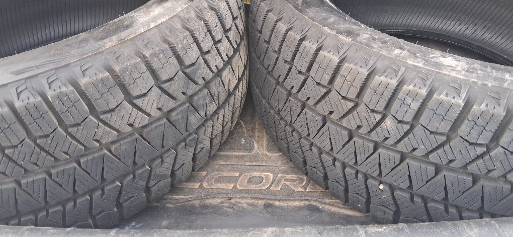 215 55 17 blizzack pair