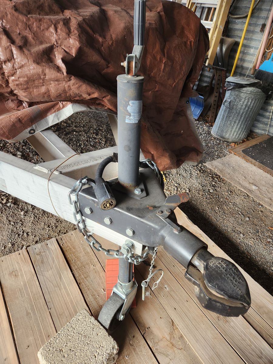 Main image 4