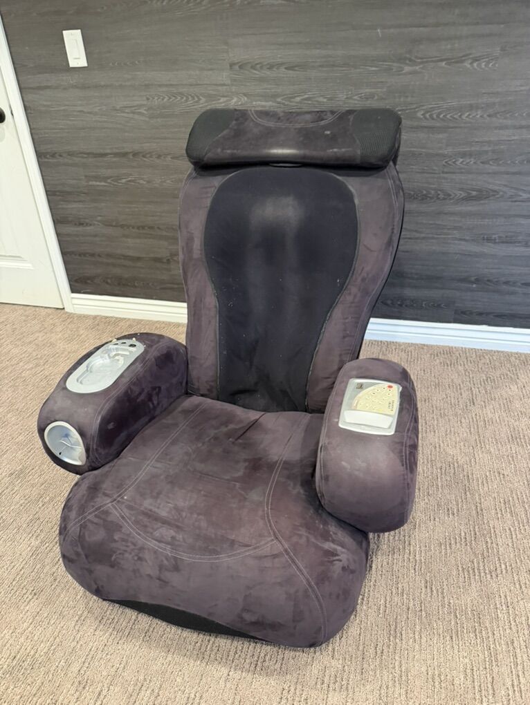 iJoy Turbo2 Massage Chair Sharper Image