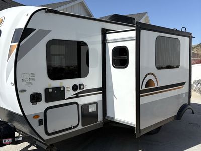 2021 Rockwood Geo Pro 20BHS – Lightweight Bunkhouse Travel Trailer
