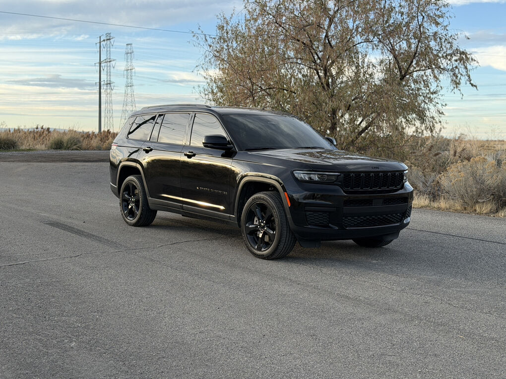 2023 Jeep Grand Cherokee L Altitude