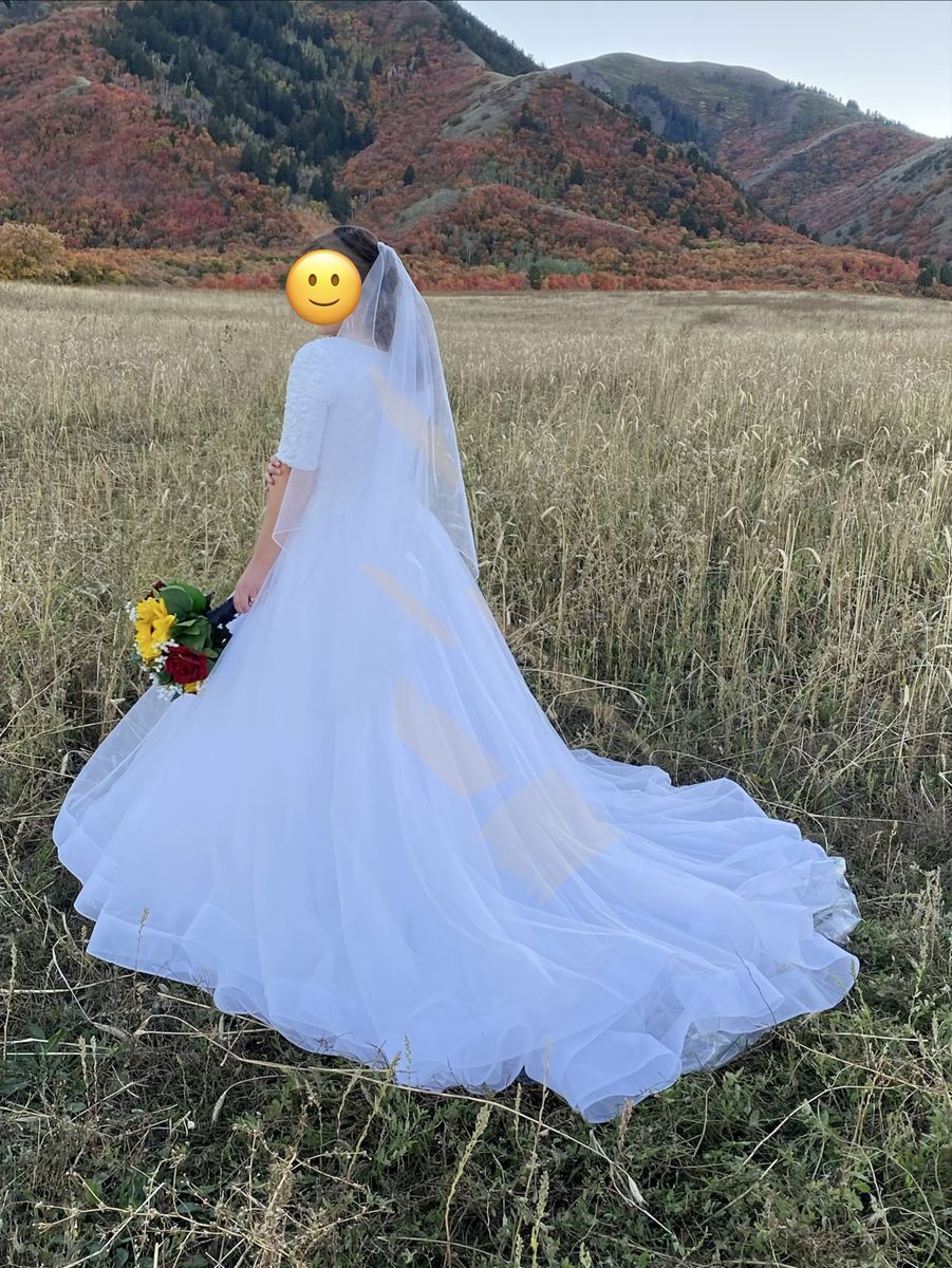 Gorgeous Wedding Dress for sale