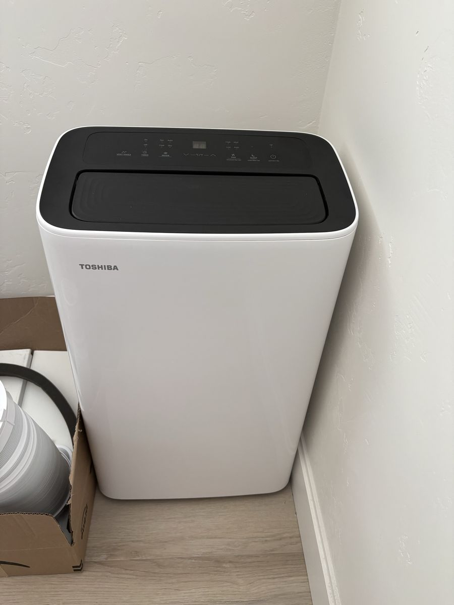 Toshiba Portable AC Unit