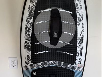 Liquid Force Grom Wakesurf Board, 4'0" x 19.7" - Redmon Shape, Black/White/Blue