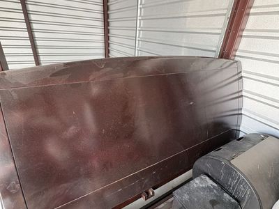 Queen size bedframe
