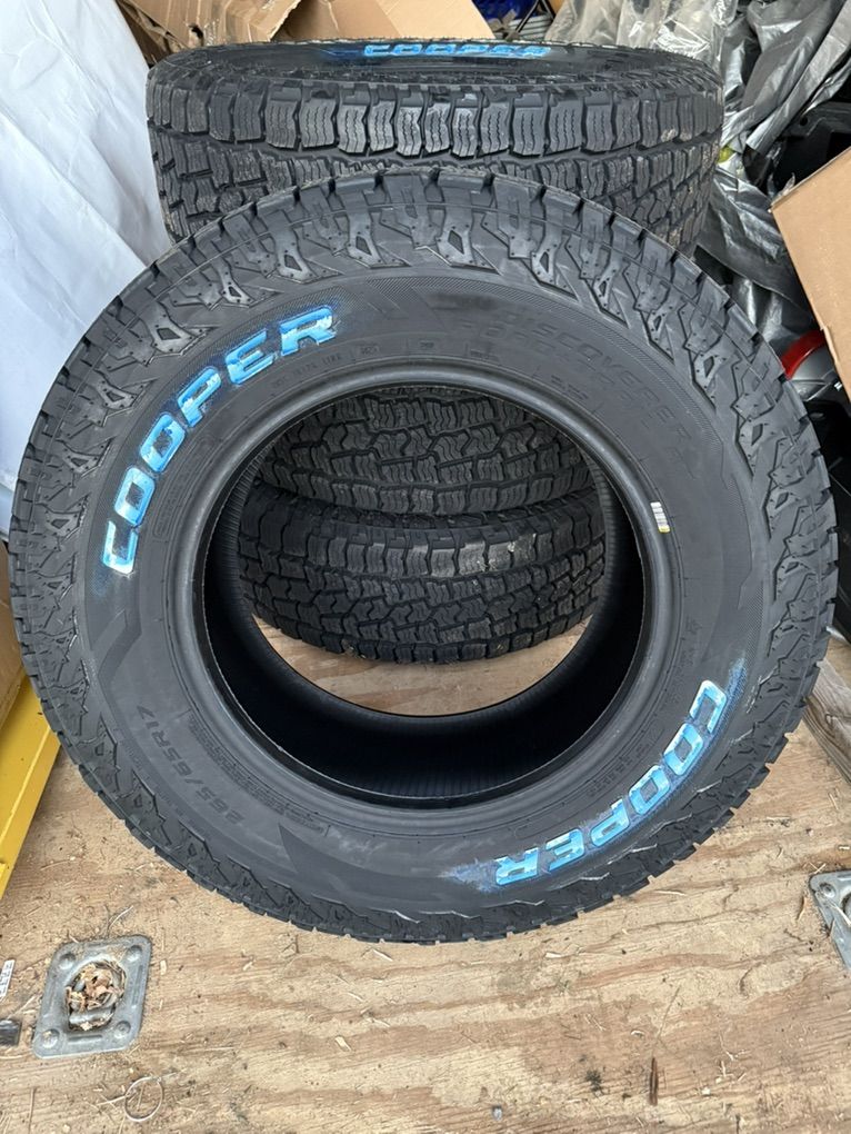 New Cooper Discovery Tires 265/65/17