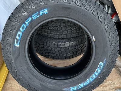 New Cooper Discovery Tires 265/65/17