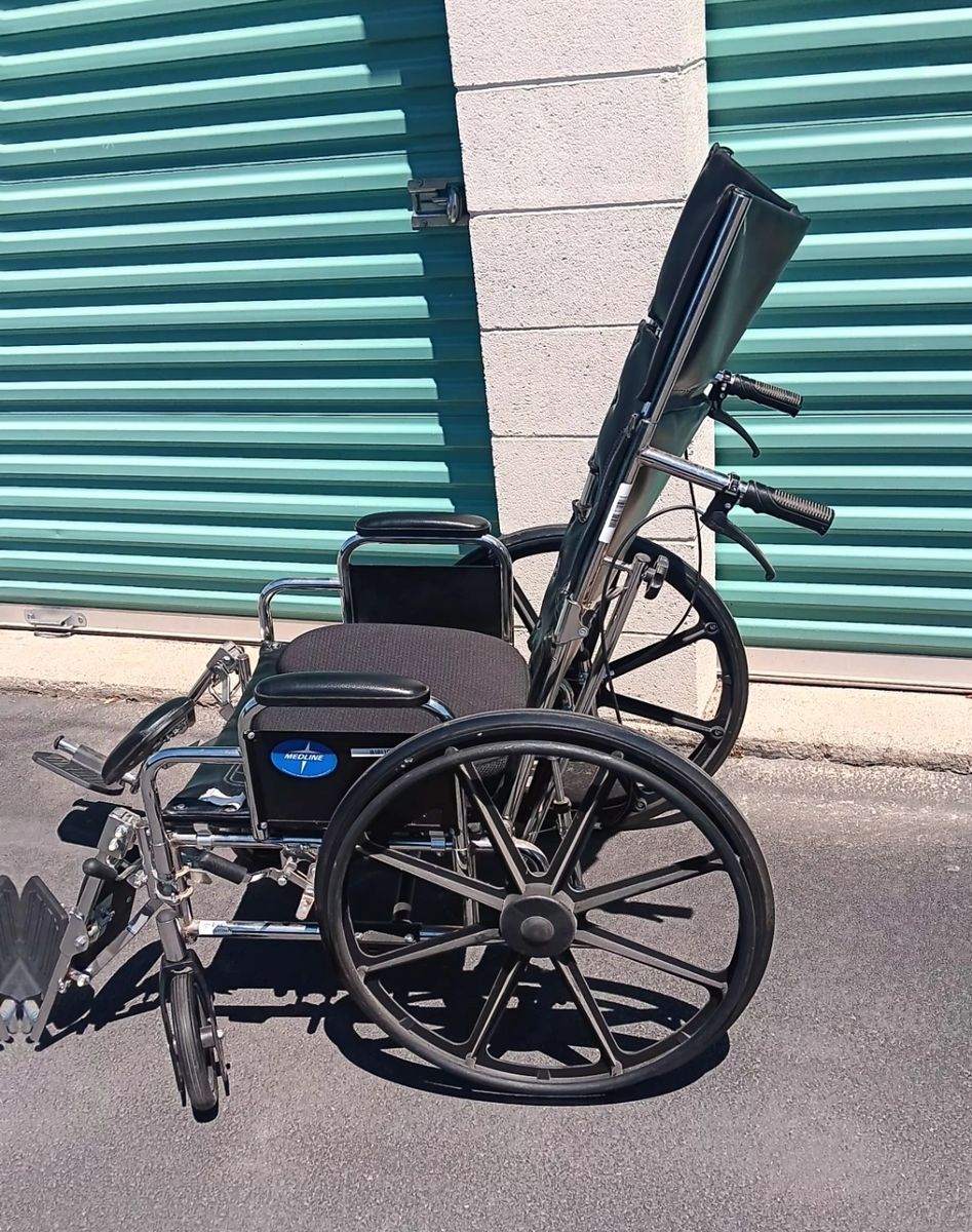 Reclining Wheelchair
