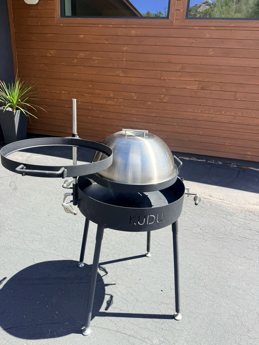 KUDU Open Fire Grill - Master Package, never used