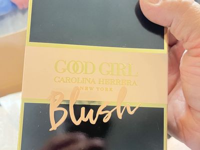 Carolina Herrera Good Girl Blush Eau de Parfum Natural Spray 2.7 Fl Oz 80ml