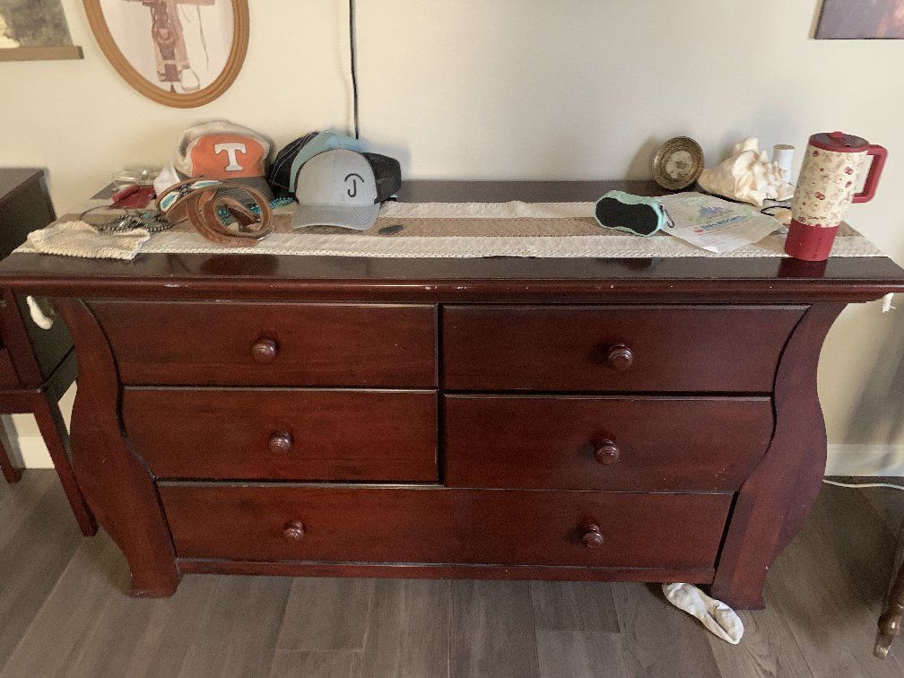 Wood Dresser