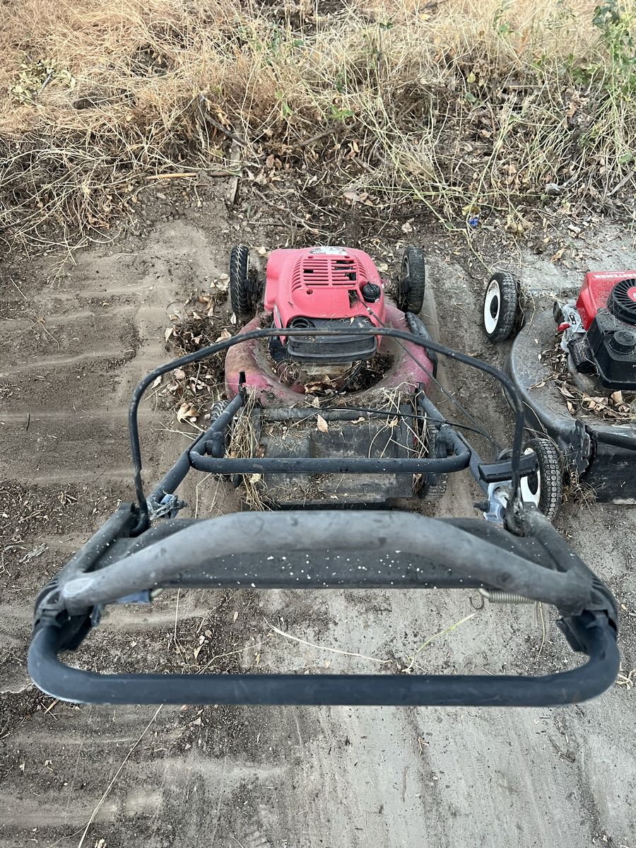 Craftsman & Toro lawnmowers
