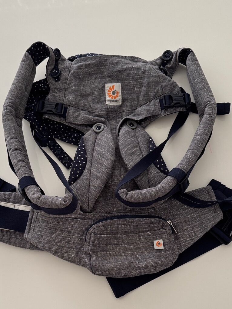 Ergobaby OMNI 360 Ergonomic baby carrier