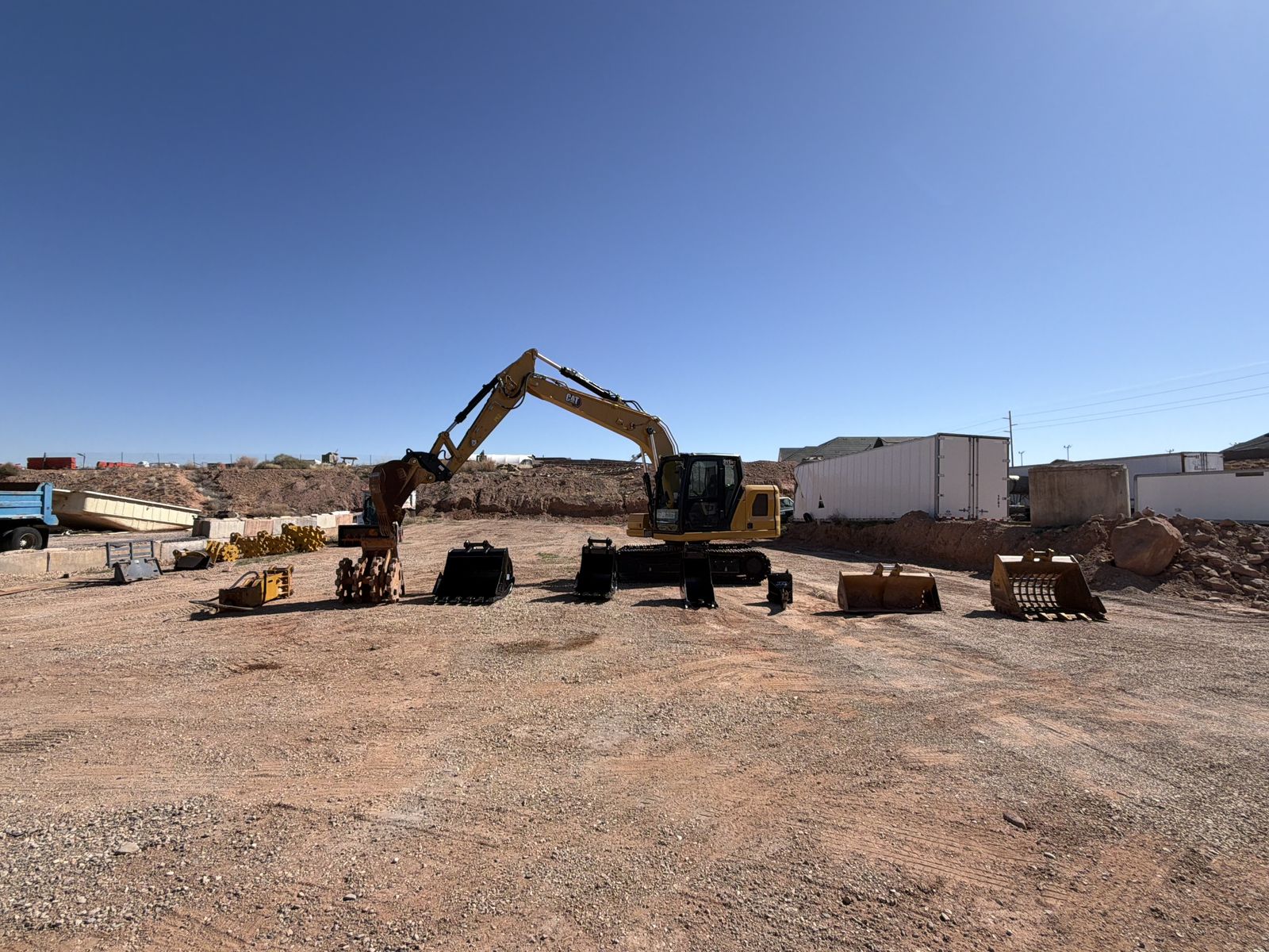 Caterpillar 2022 313 Excavato