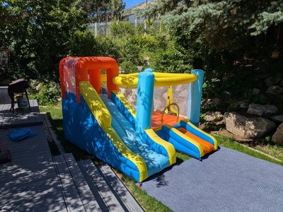 Inflatable Bounce House with fan