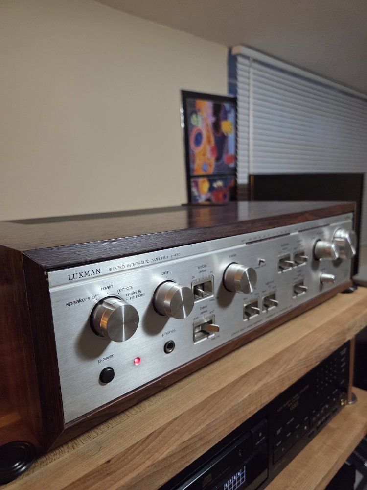 Luxman L-480 Integrated Amplifier