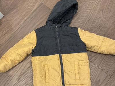 Boys Size 4 Warm Winter Coat