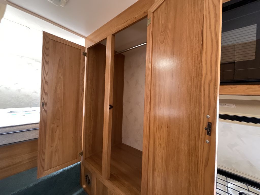 Main image 37