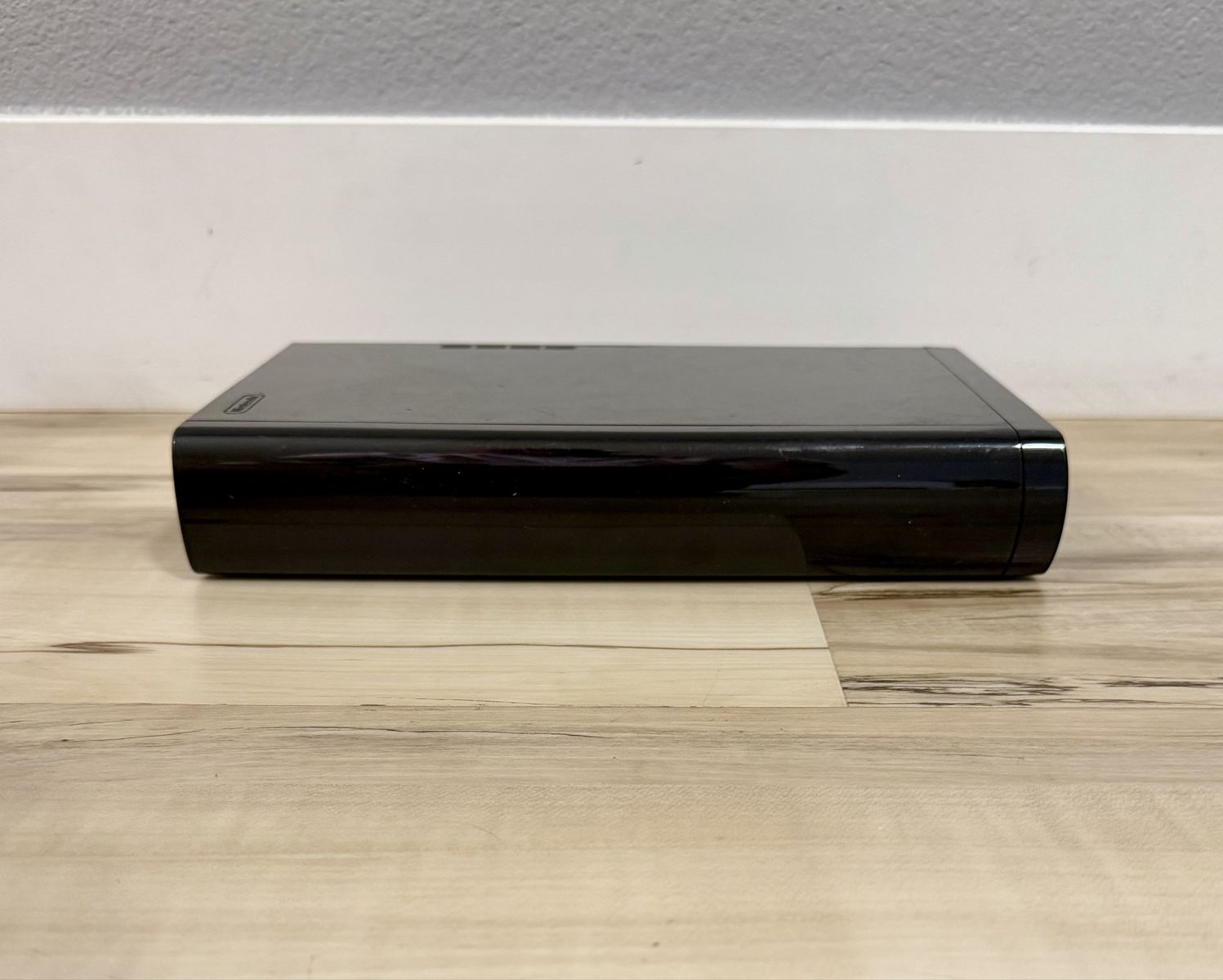 Main image 7