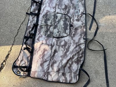 Dakin Pickup Pad DLX Ashcroft Camo Large Camo 6 velcro 4 straps all in good condition Good condition minimal wear
