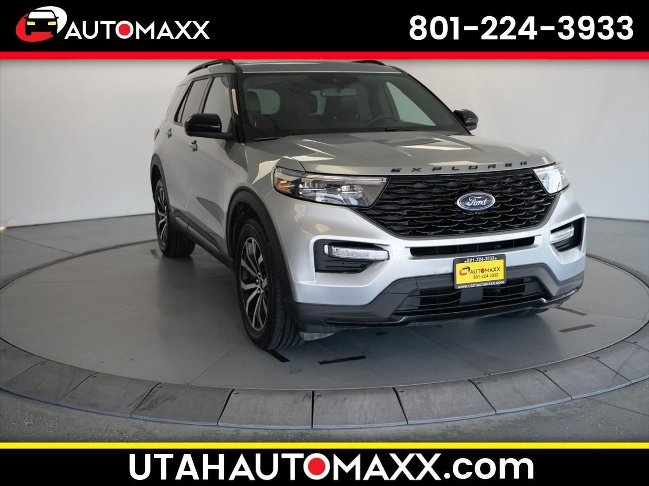 2022 Ford Explorer ST-Line