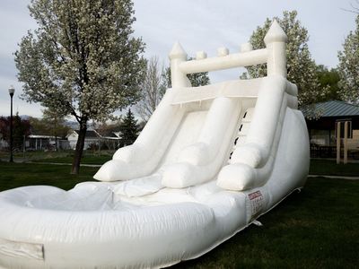 All White Water Slide Bounce House 🤍