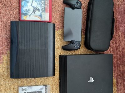Playstation 4 Pro, PS3 Slim, PS Portal