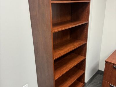 SolId Wood Bookshelf (Great Condition)