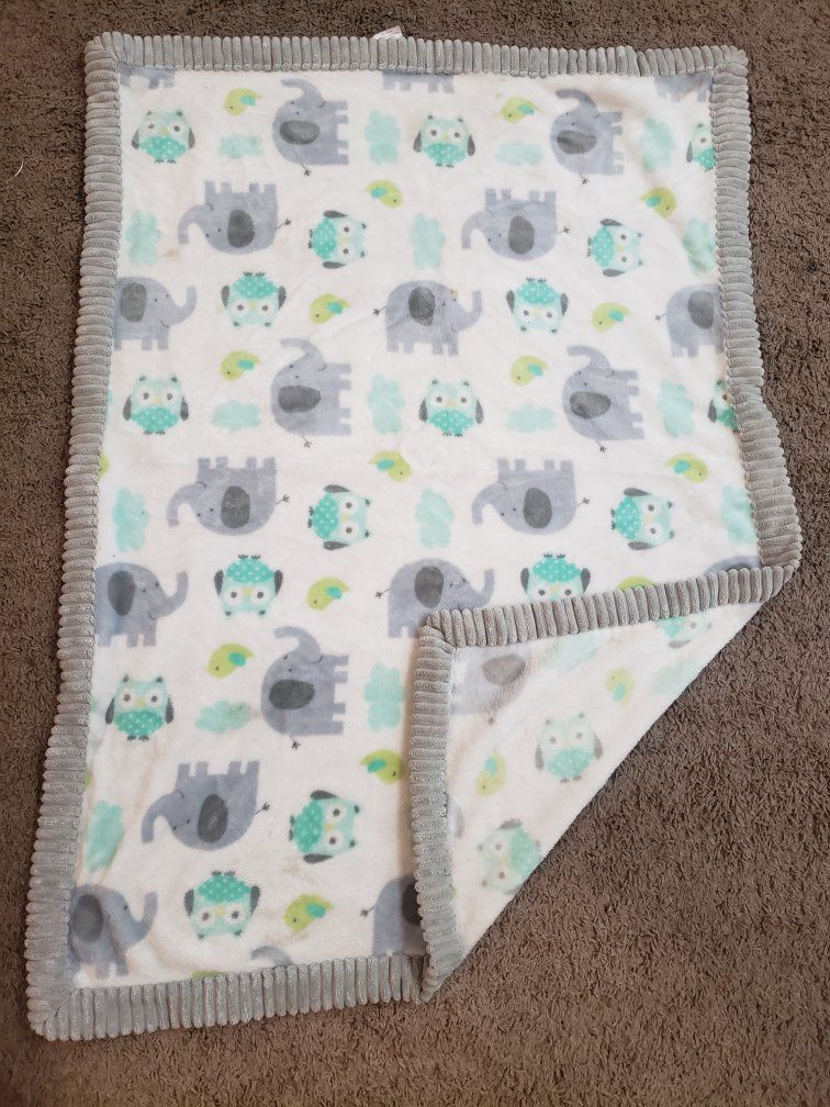 Baby Blanket Soft Fleece Elephant Owl Print with Grey Trim