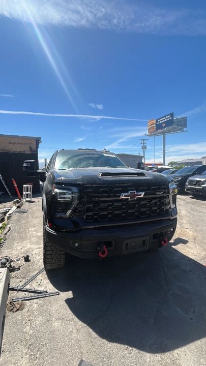 2024 Chevrolet Silverado 2500 ZR2