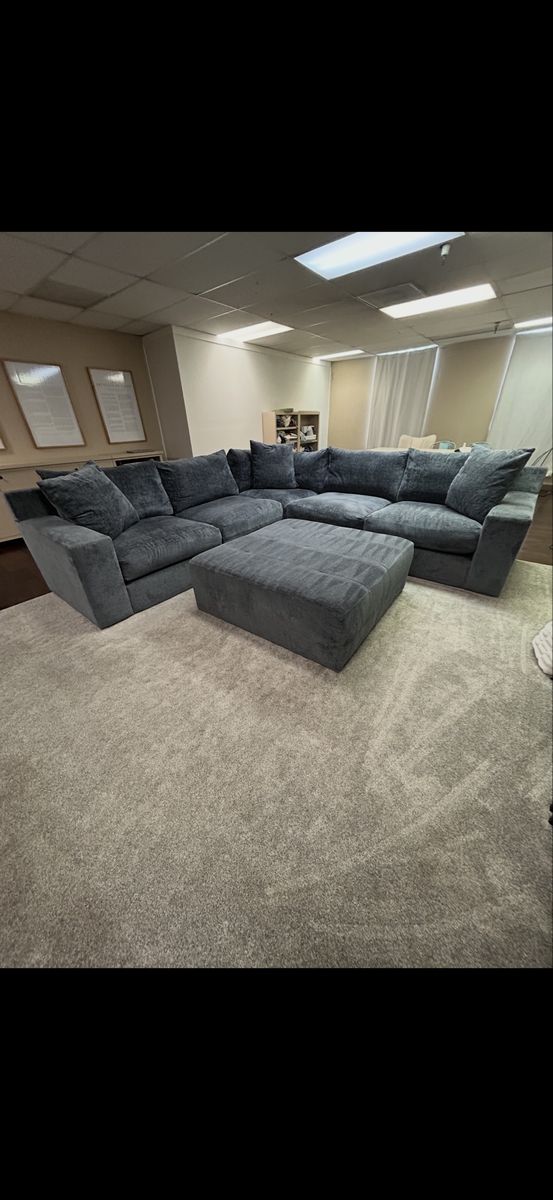 Potato Barn Sectional Sofa with Matching Ottoman - Excellent Condition Living Room Furniture
