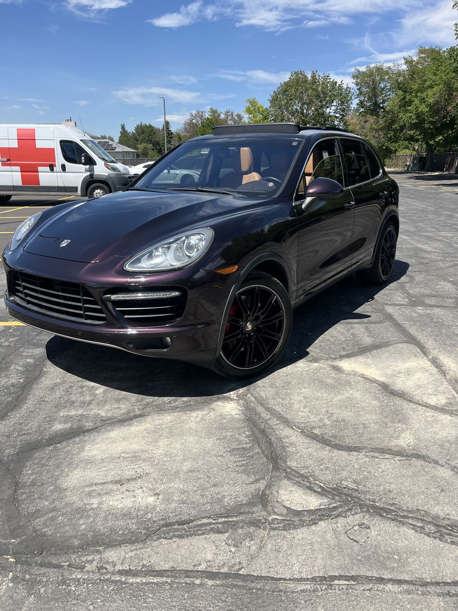 2011 Porsche Cayenne Turbo