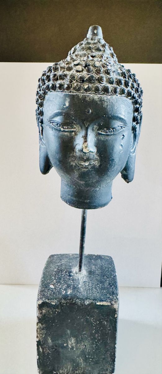 Main image 10