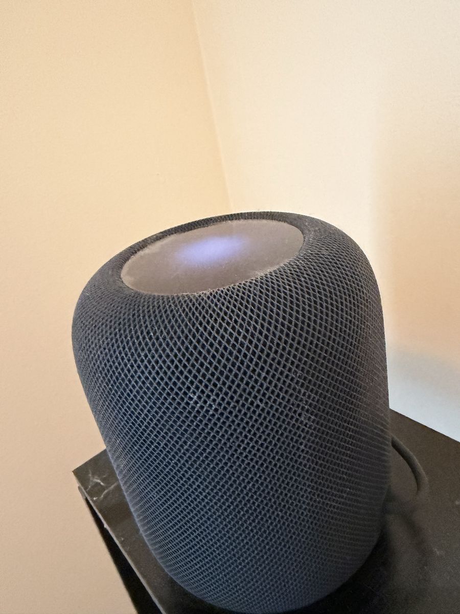 HomePod (2nd gen) Midnight Color Works Great.