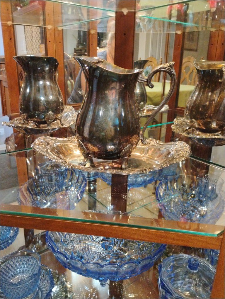 Leonard Vintage Pitcher