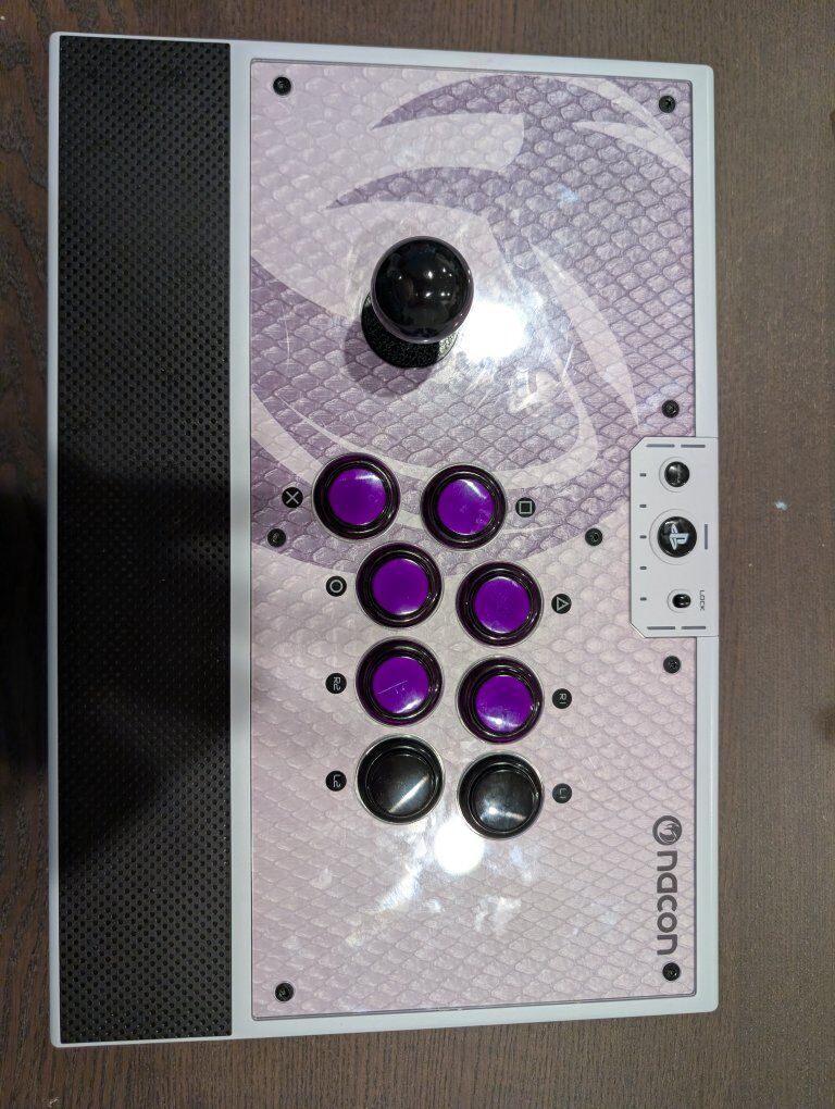 nacan fight stick