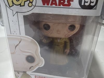 Funko Pop! Star Wars Supreme Leader Snoke #199 Vinyl Bobble-Head Figure - In Box