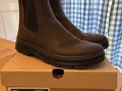 Dr. Martens Men’s Embury Chelsea Boots size 12