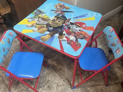 Children's Table and 2 Chairs