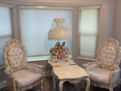 Custom 1 of 1 victorian furniture sliving room set