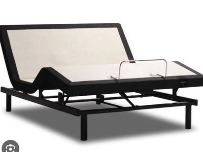 Ease Ergonotion Model 4165 Adjustable Bed Frame - King Size with Wireless Remote and USB Ports zero gravity bed.