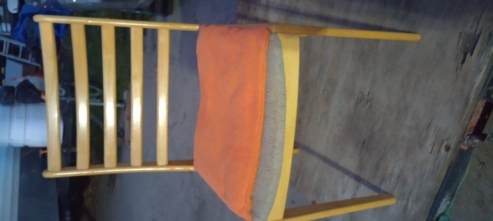 6 used kitchen chairs wood