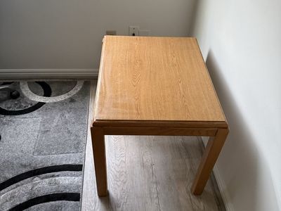 Free Small Table